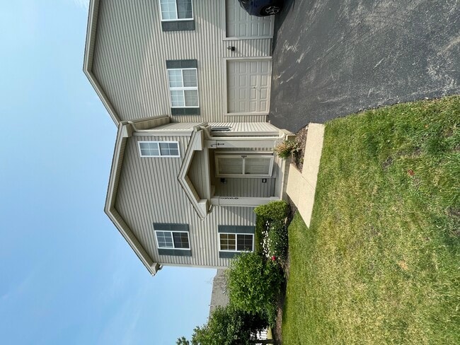 Building Photo - 1350 Orleans Dr