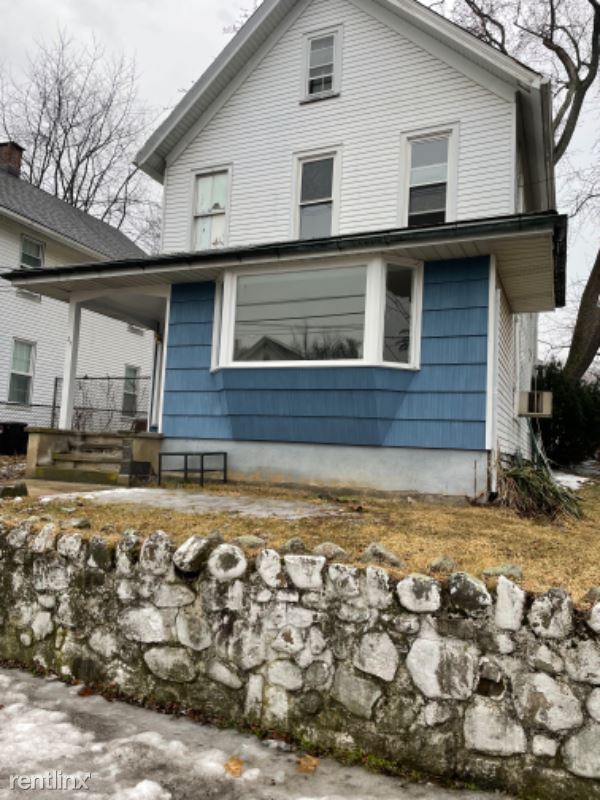 5 br, 2 bath House 27 Sand st House for Rent in West Haverstraw, NY