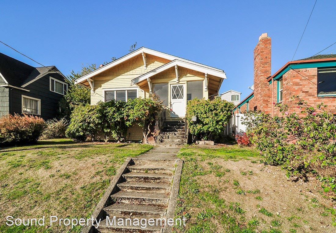 Primary Photo - 2 br, 1 bath House - 3207 37th Ave SW