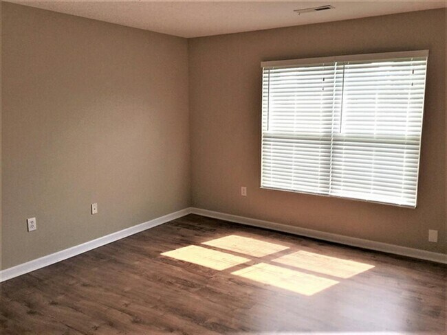 Foto del edificio - 5 Wood Duck Dr