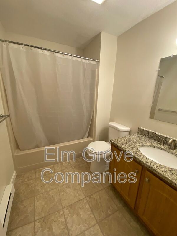 Foto del edificio - 38 Indian Brook Cir