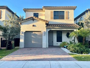 Building Photo - 3316 W 98th Pl