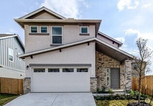 Building Photo - 3200 College Park Dr