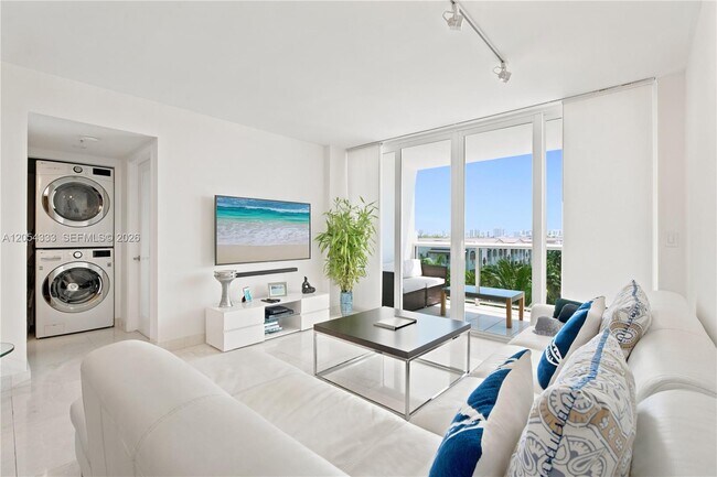 Foto del edificio - 1900 Sunset Harbour Dr
