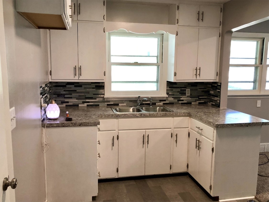 1422 S 9th St, Beatrice, NE 68310 House Rental in Beatrice, NE