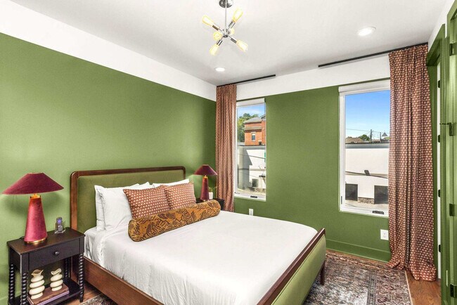 Foto del edificio - 774 E Argyle Ave