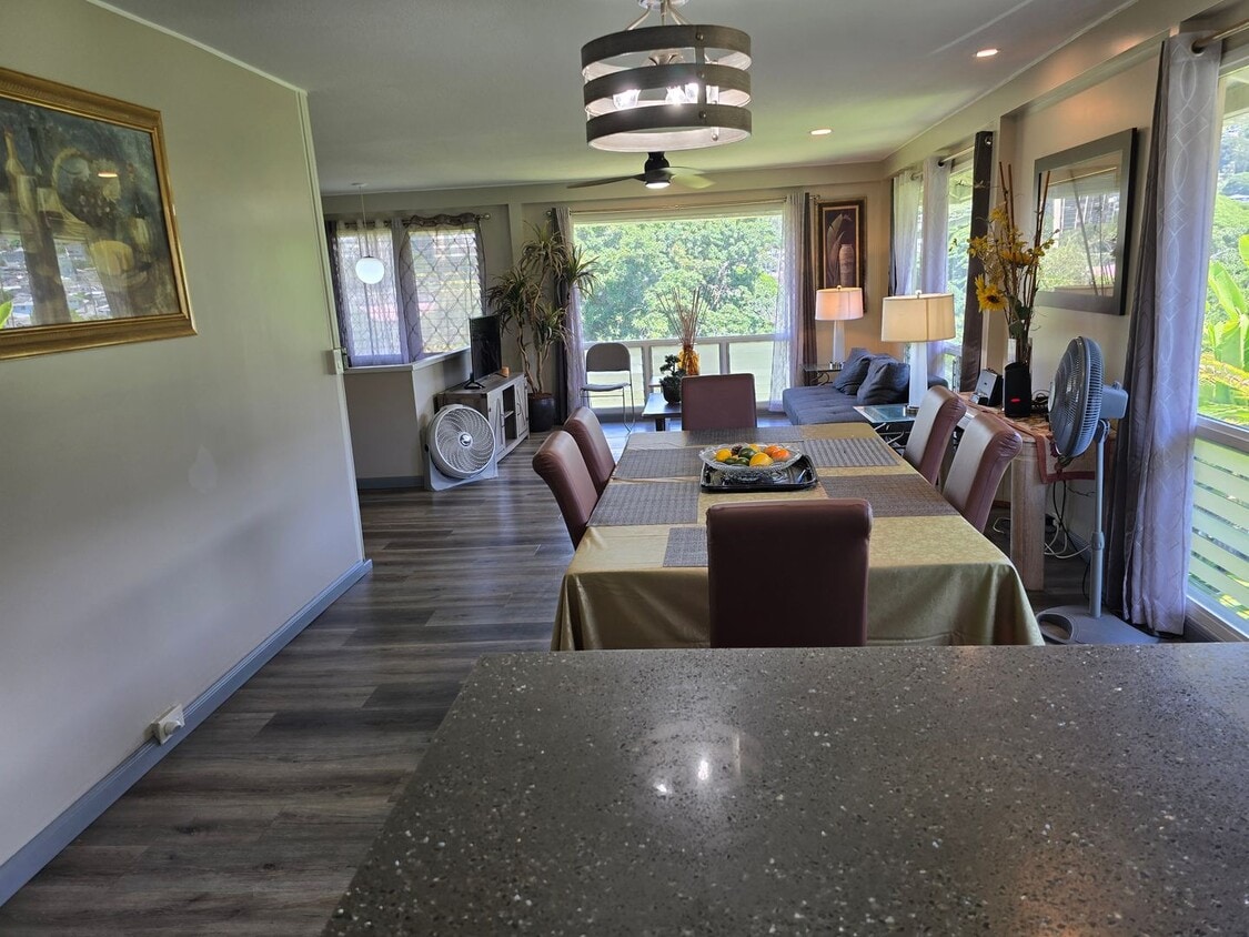 Primary Photo - Central, 4 Parking Available, Furnished or...