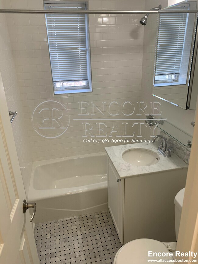 Foto del edificio - 80 St Paul St