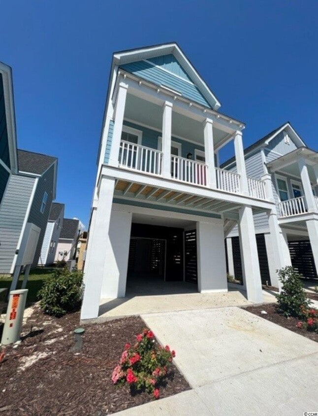 915 Elwick Pl, Garden City Beach, SC 29576 House Rental in Garden