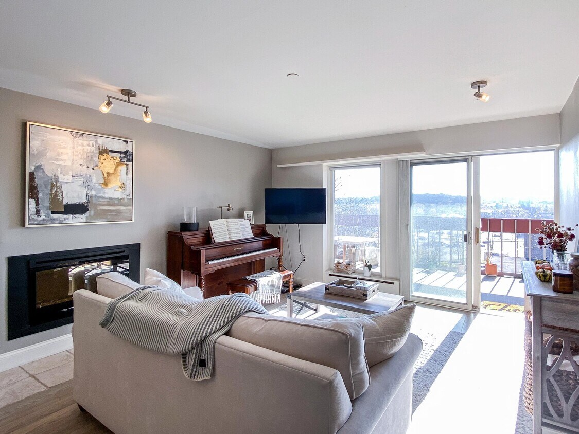 Foto principal - 601 N Segoe Rd