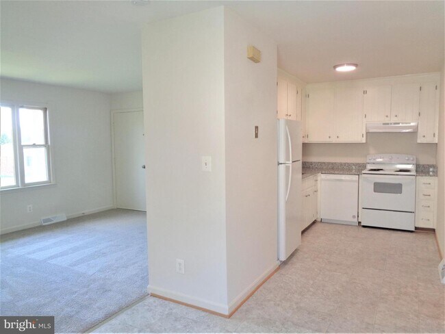 Foto del edificio - 1807 Meadow Dr