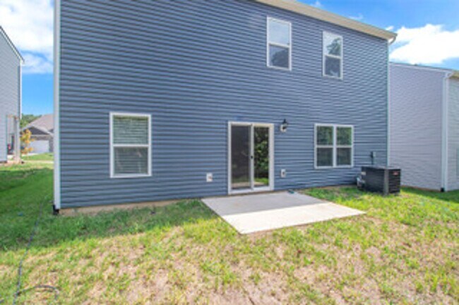 Foto del edificio - 1025 Curly Top Ln