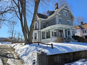 Building Photo - 26 Mather St