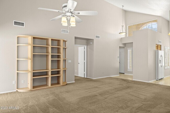 Building Photo - 2306 E Gondola Ln