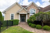 Primary Photo - Bright and Spacious Home on Cascades Rd
