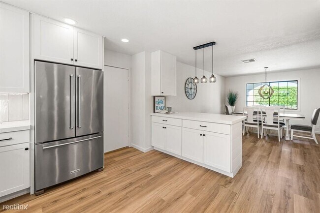 Building Photo - 3 br, 3 bath House - 79805 Camelback Dr