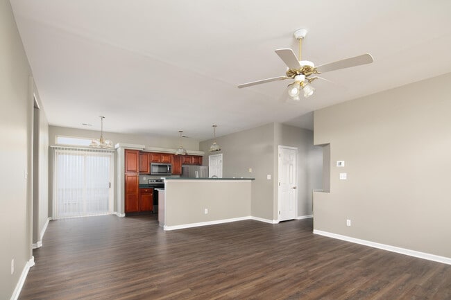 Building Photo - 2792 Gateway Park Ln