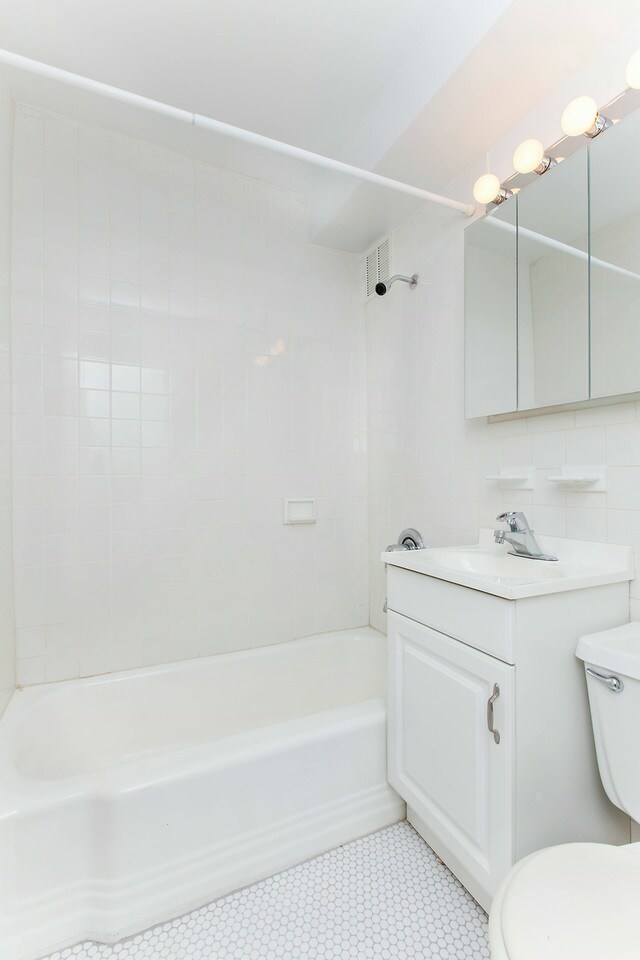 Foto del interior - 119 East 83rd Street
