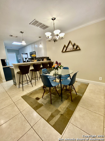 Foto del edificio - 11815 Vance Jackson Rd