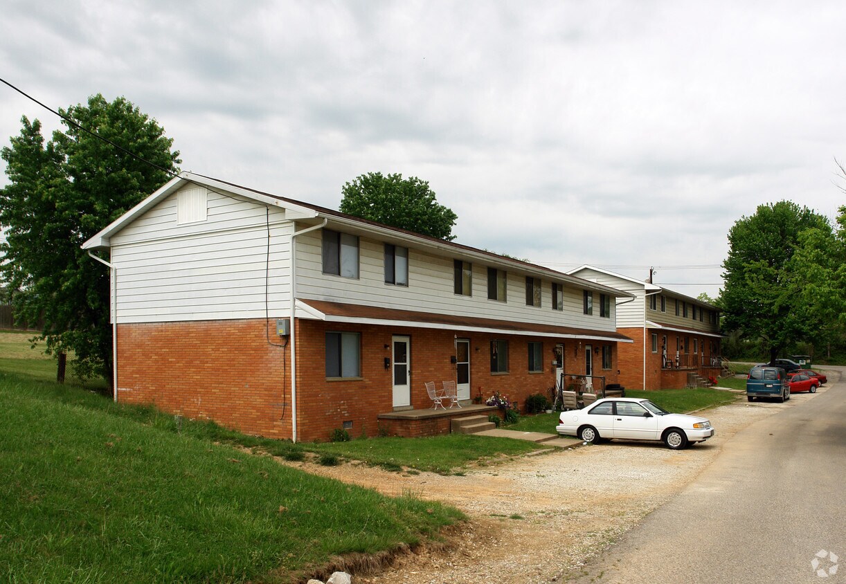 Building Photo - 1-8 Harbour Ln