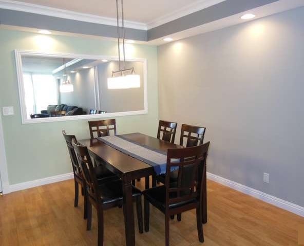 Dining Area - 8640 Gulana Ave