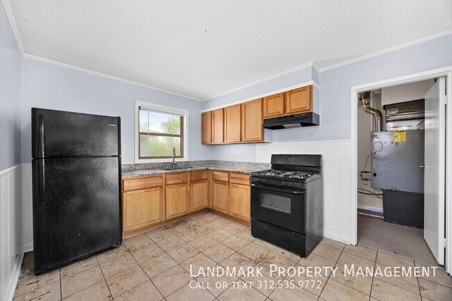 Foto del edificio - 336 Waldman Drive-