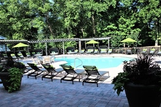 Building Photo - Grand Highlands Apartments