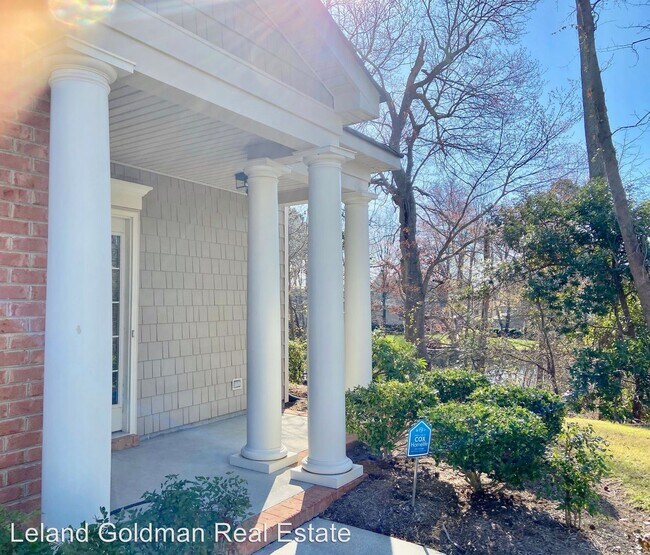 Foto del edificio - 3 br, 2.5 bath House - 1100 Hawksworth Court