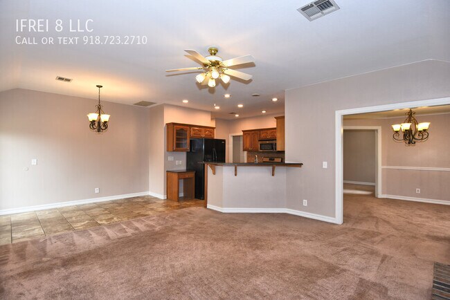 Foto del edificio - 300 S 63rd St