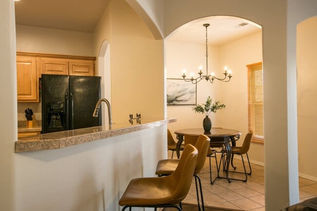Building Photo - 3432 Del Agua Ct NE