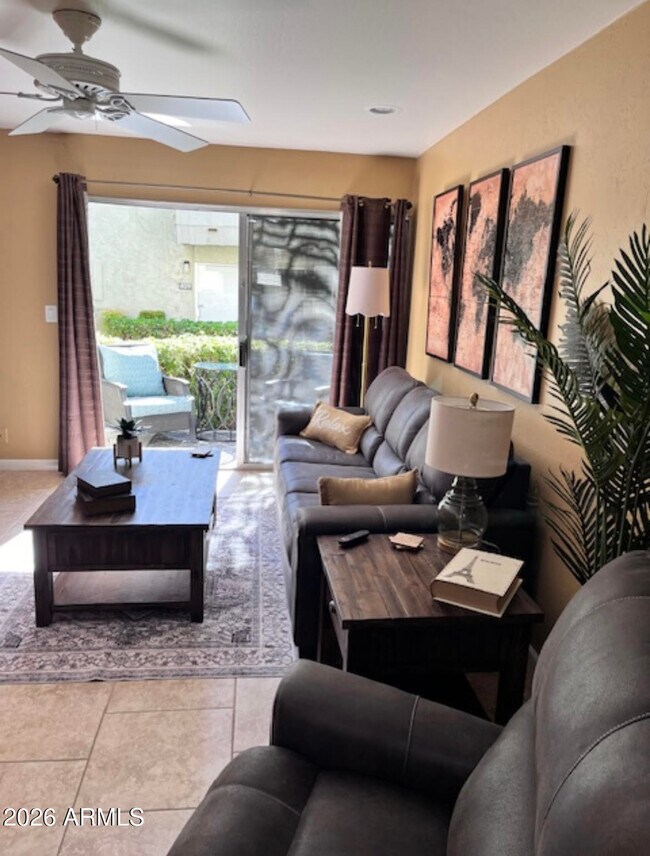 Foto del edificio - 4630 N 68th St