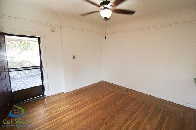 Building Photo - 01149 - P - No Mark Up - 1212-1214 Hester ...
