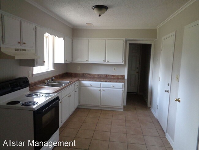 Building Photo - 3 br, 1 bath House - 5147 Karen Drive
