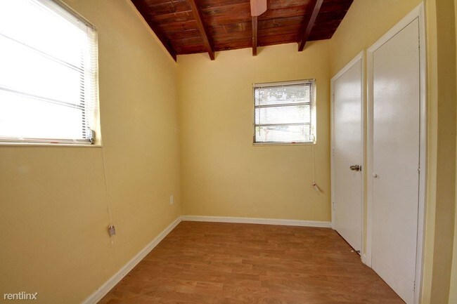 Foto del edificio - 4610 SW 36th St