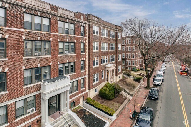 Fotografía del edificio - 333 Harvard St