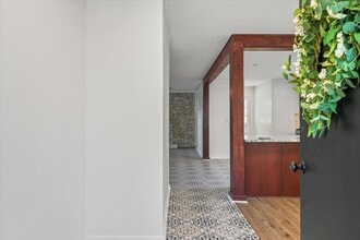 Building Photo - 1554 Estate Dr