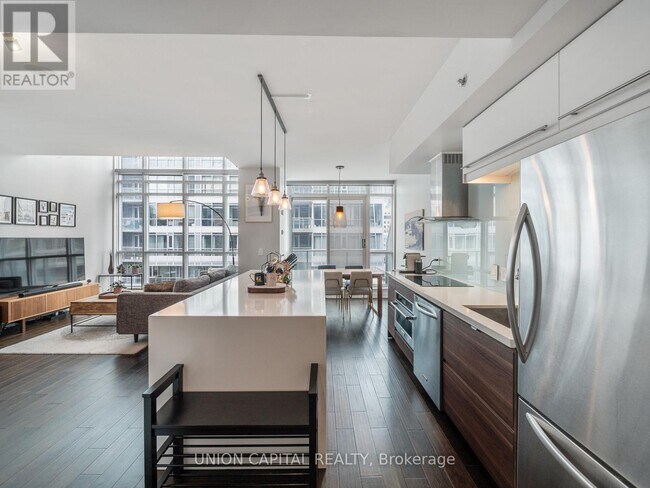 Building Photo - 21 Nelson St