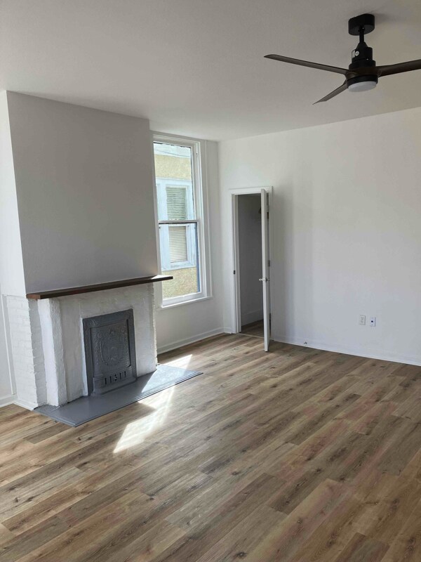 Building Photo - 407 Union St