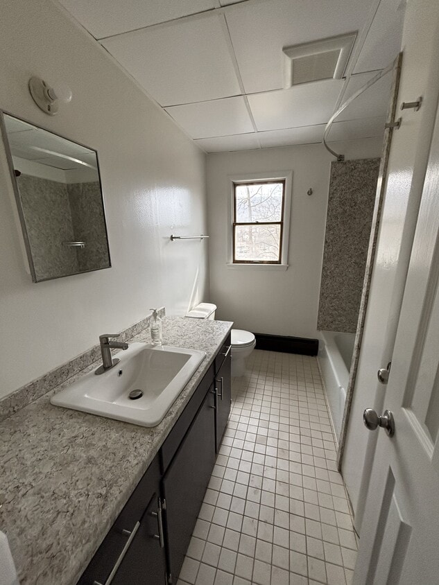 Bathroom - 2136 Mountain View Ave