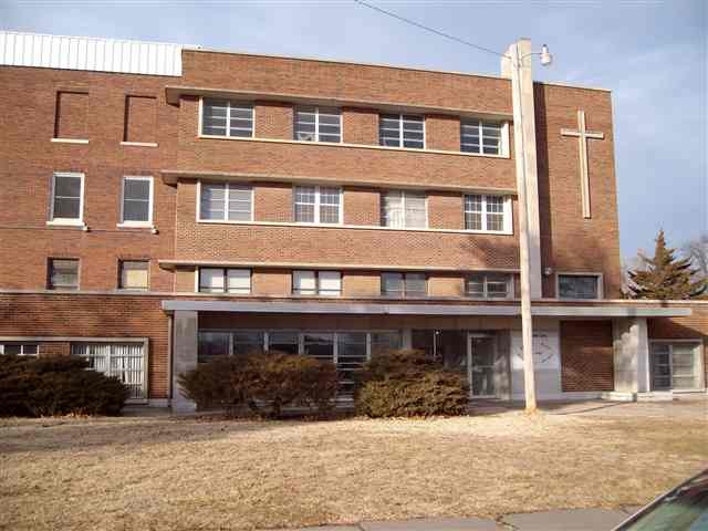 Primary Photo - Monroe Place