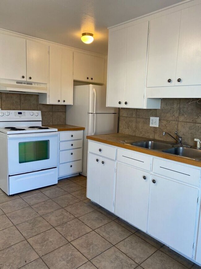Building Photo - Great Condo in South Loveland