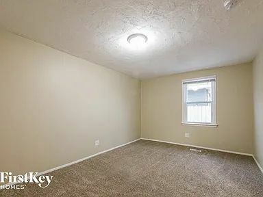 Building Photo - 2409 Gideon Ave
