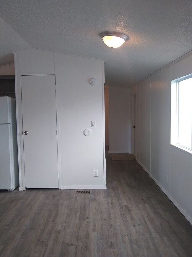 Building Photo - 2 Bed/2 bath home in Snowflake