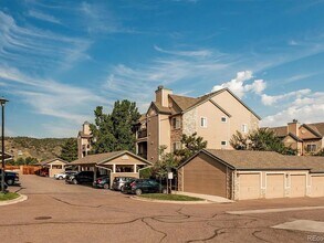 Building Photo - 7459 S Alkire St