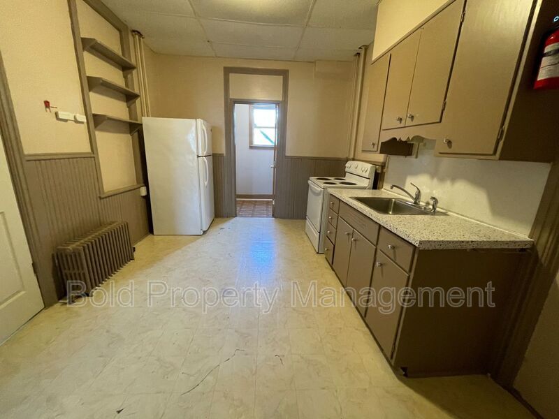 16 N 7th St Unit Apt 1, Lebanon, PA 17046 Condo for Rent in Lebanon