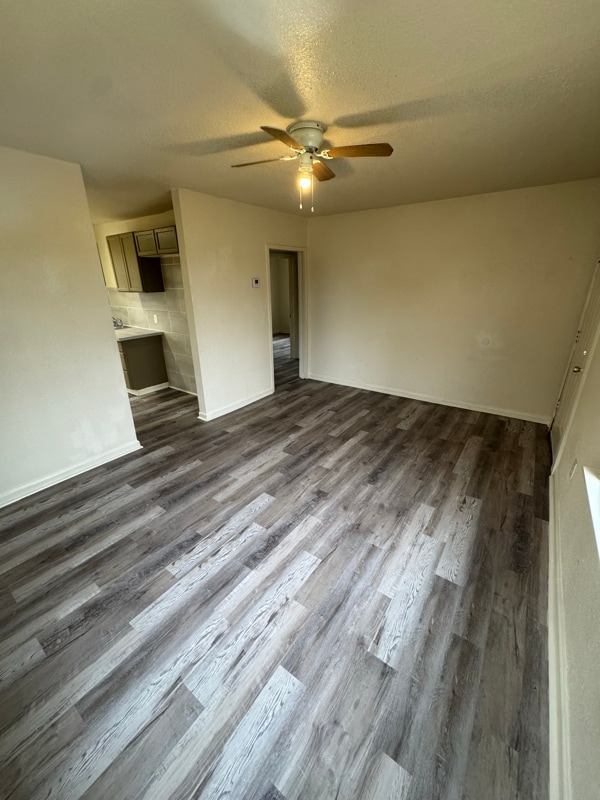 Photo - 5444 Winbourne Ave House