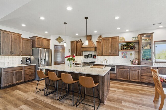 Foto del edificio - 5700 Island Ct