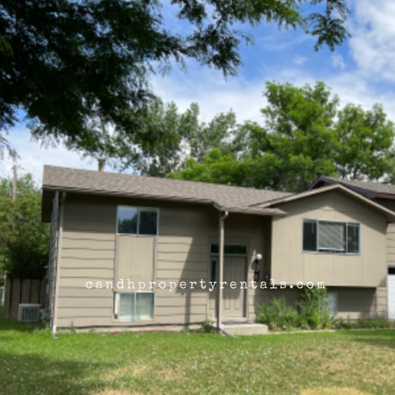 113 S 12th St W Unit 2, Billings, MT 59101 Apartment for Rent in