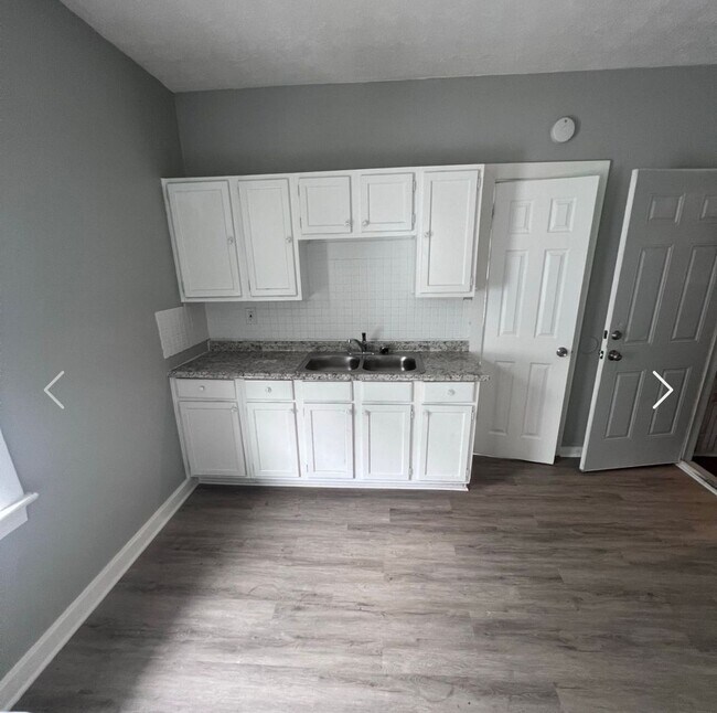 Foto del edificio - 3718 E 59th St