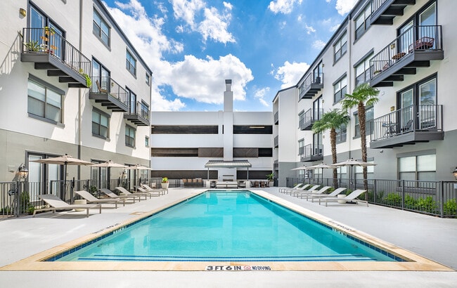 Foto del edificio - MAA North Hall